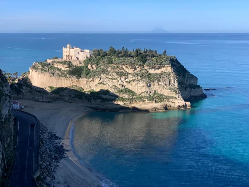 Terrazza Sabine Accomodation Tropea Exteriör bild