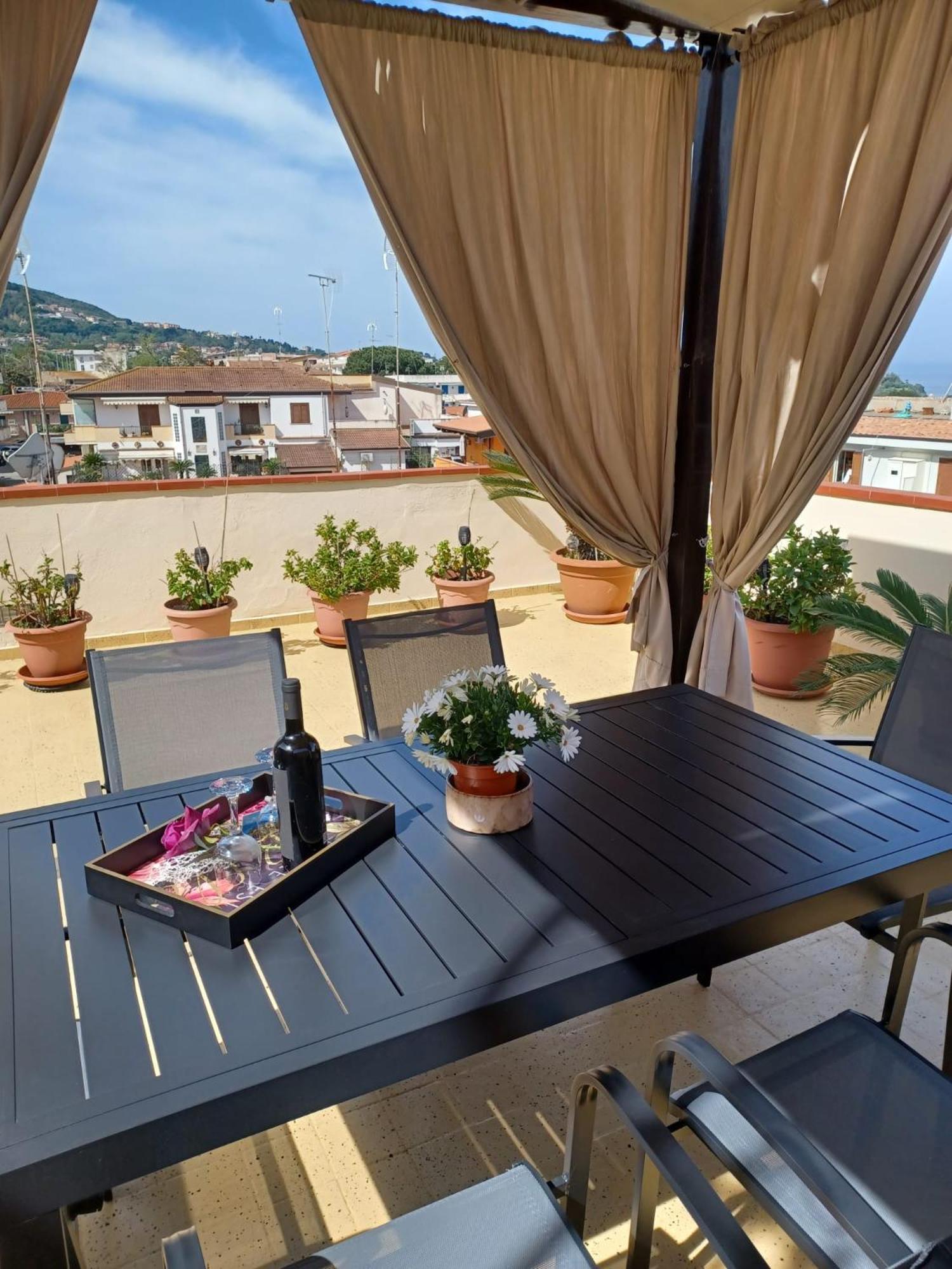 Terrazza Sabine Accomodation Tropea Exteriör bild